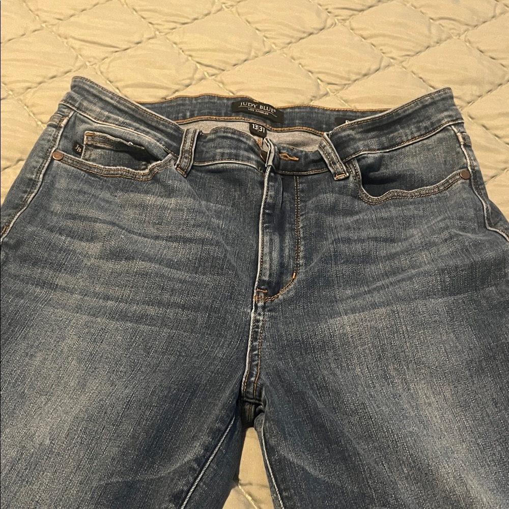 Judy Blue Flare Jeans in Classic Blue - Picture 4 of 8
